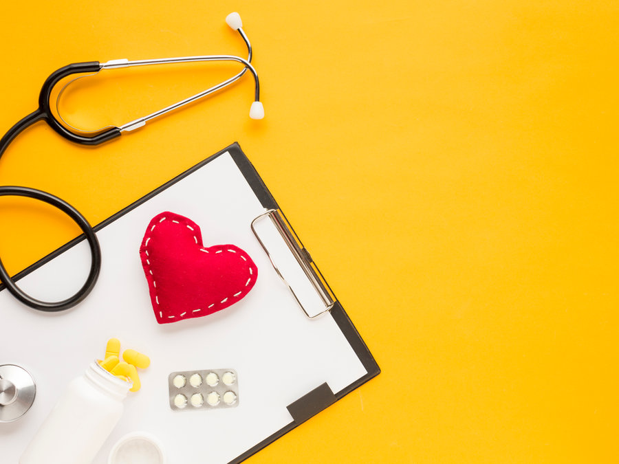 Stethoscope and medication, representing diabetes treatment guidelines